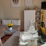 Sole 1 Apartamento *