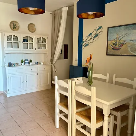 Sole 1 Apartment *