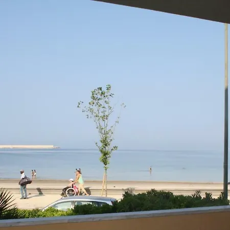 Sole 1 Apartment *