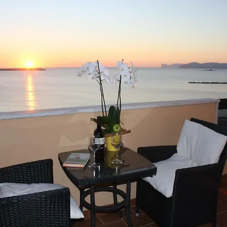 Apartment Sole 1