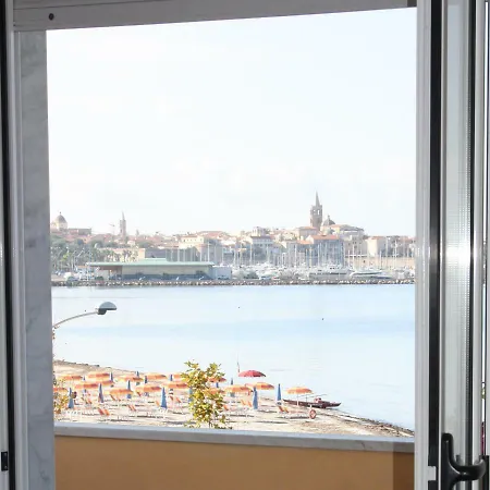 Sole 1 Apartment
