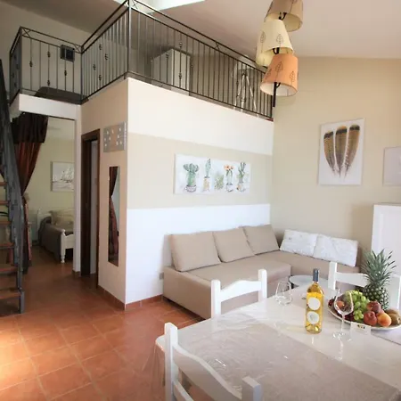 Sole 1 Apartment *