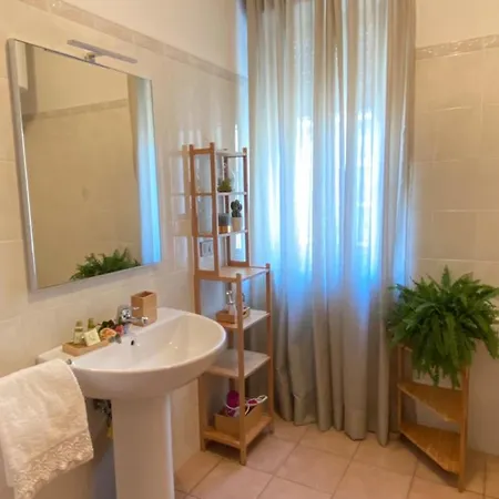 Sole 1 * ألغيرو